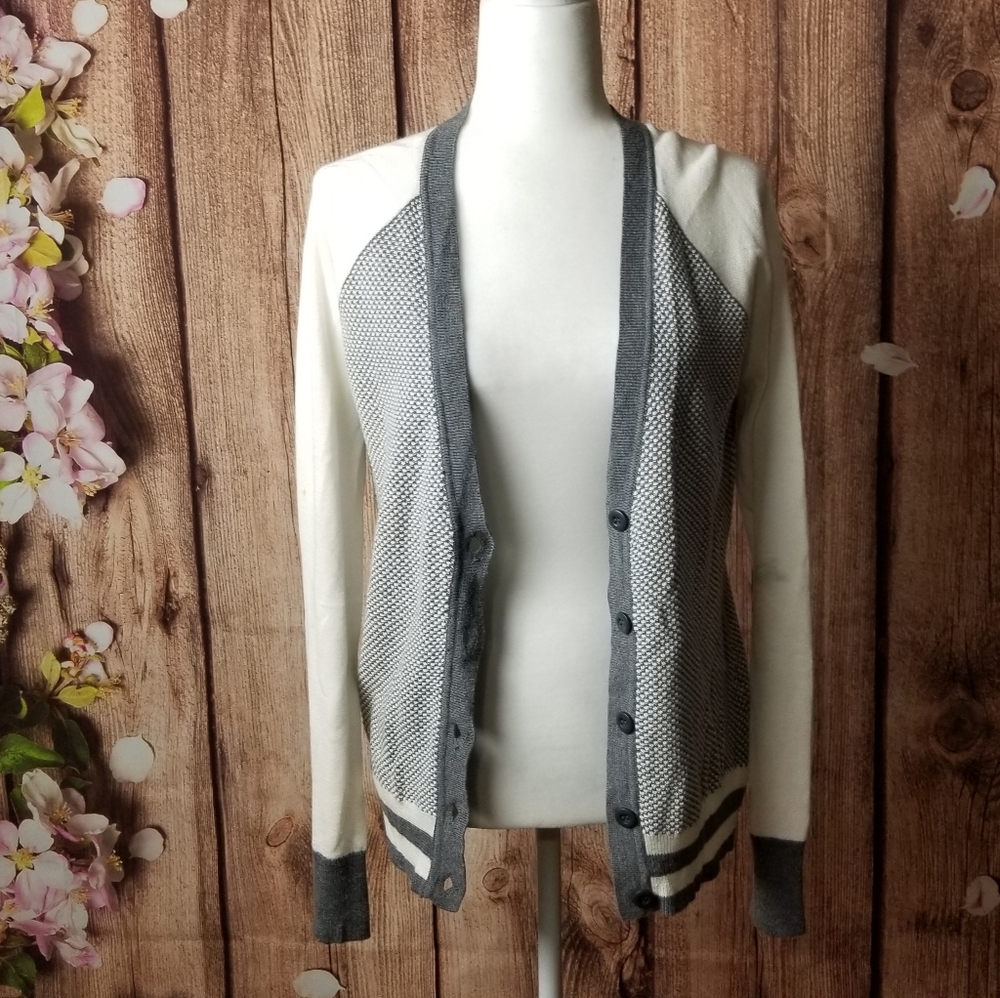 Between Me&You cardigan size M